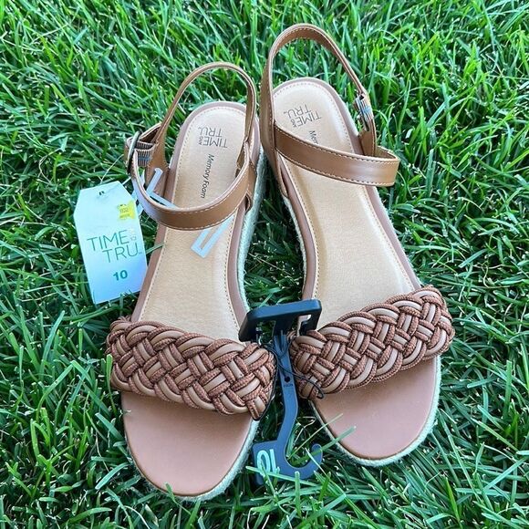 Time and Tru Shoes - Time and Tru Women's Braided Wedge Sandals size 10